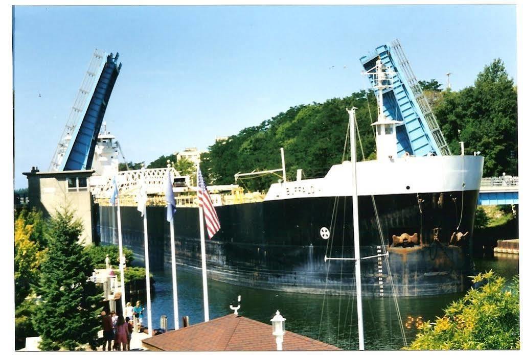 Microtel Inn And Suites Manistee Dış mekan fotoğraf